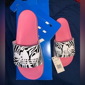 Brand New Adidas Slides!